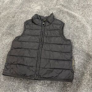 Old Navy Kids Charcoal Puffer Vest